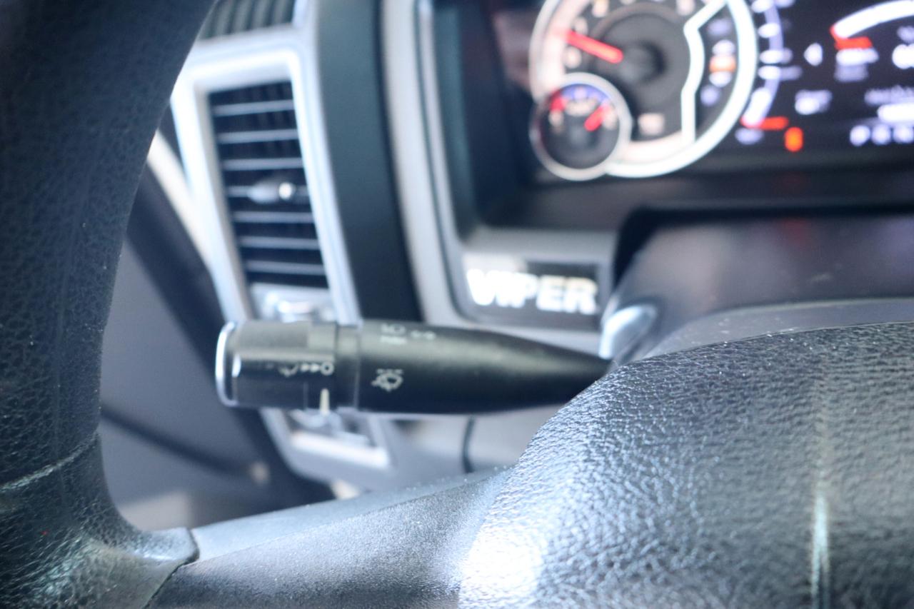 RAM 2500 4WD Crew Cab 149" Tradesman 2015