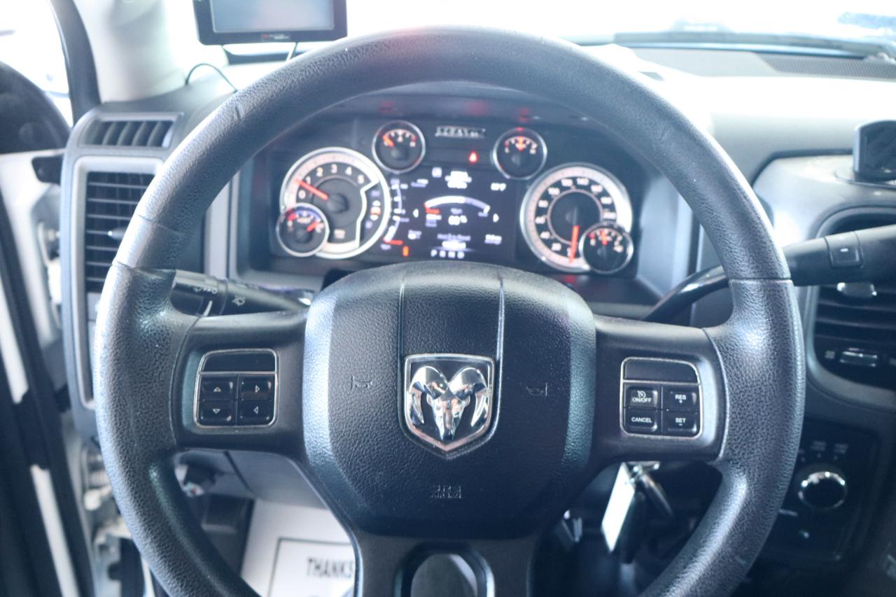 RAM 2500 4WD Crew Cab 149" Tradesman 2015