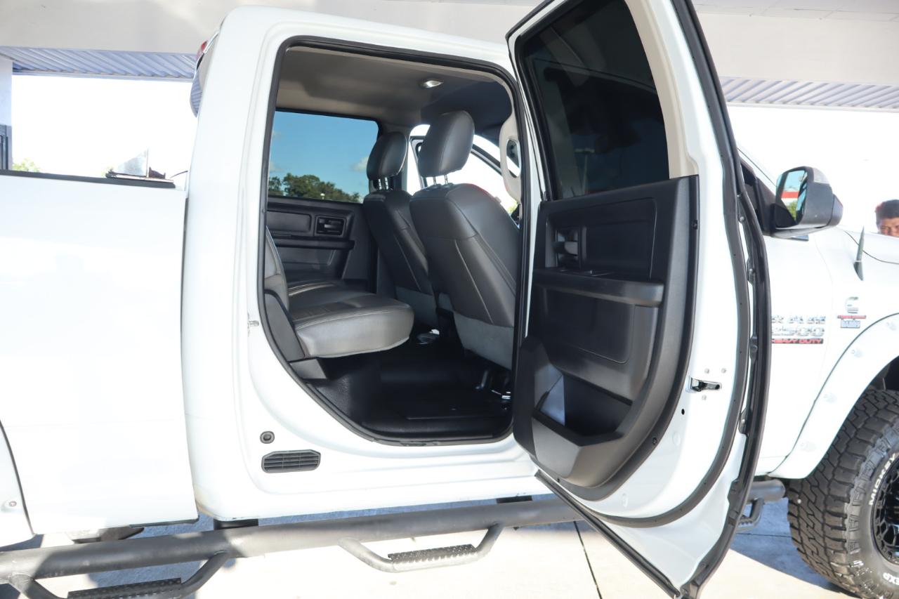 RAM 2500 4WD Crew Cab 149" Tradesman 2015