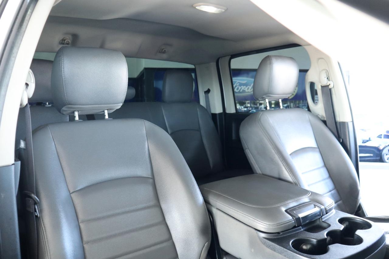 RAM 2500 4WD Crew Cab 149" Tradesman 2015