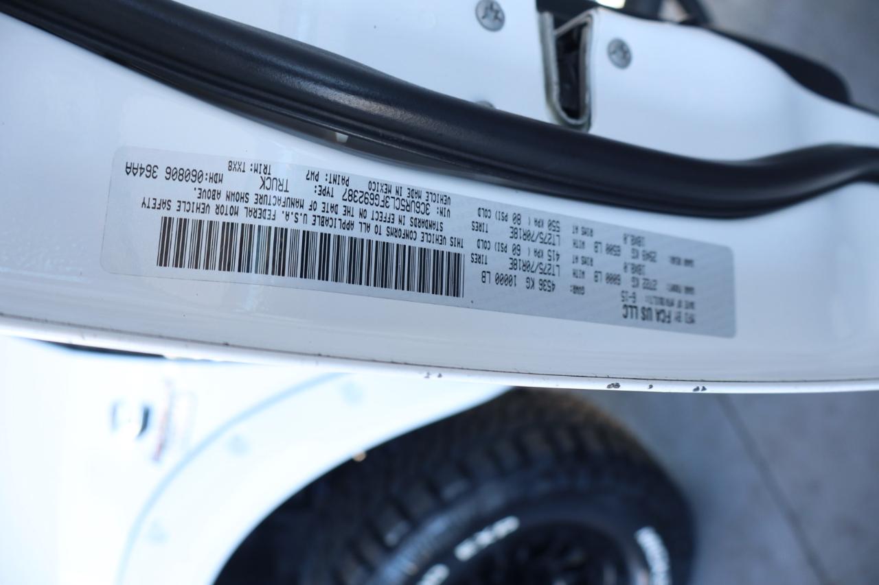RAM 2500 4WD Crew Cab 149" Tradesman 2015