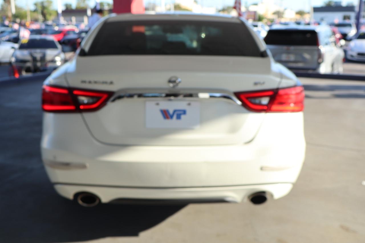 Nissan Maxima SV 3.5L *Ltd Avail* 2017