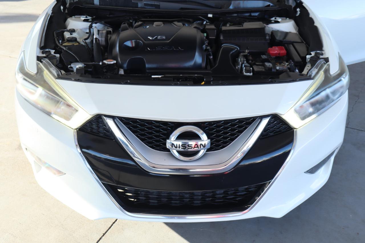 Nissan Maxima SV 3.5L *Ltd Avail* 2017