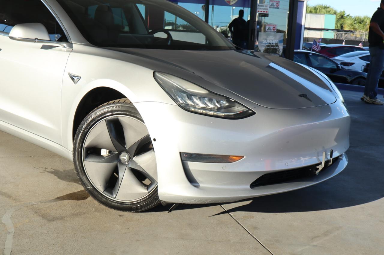 Tesla Model 3 Mid Range Battery RWD 2018