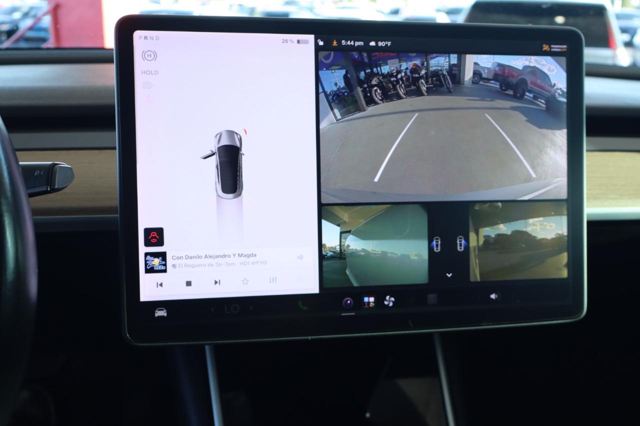 Tesla Model 3 Mid Range Battery RWD 2018