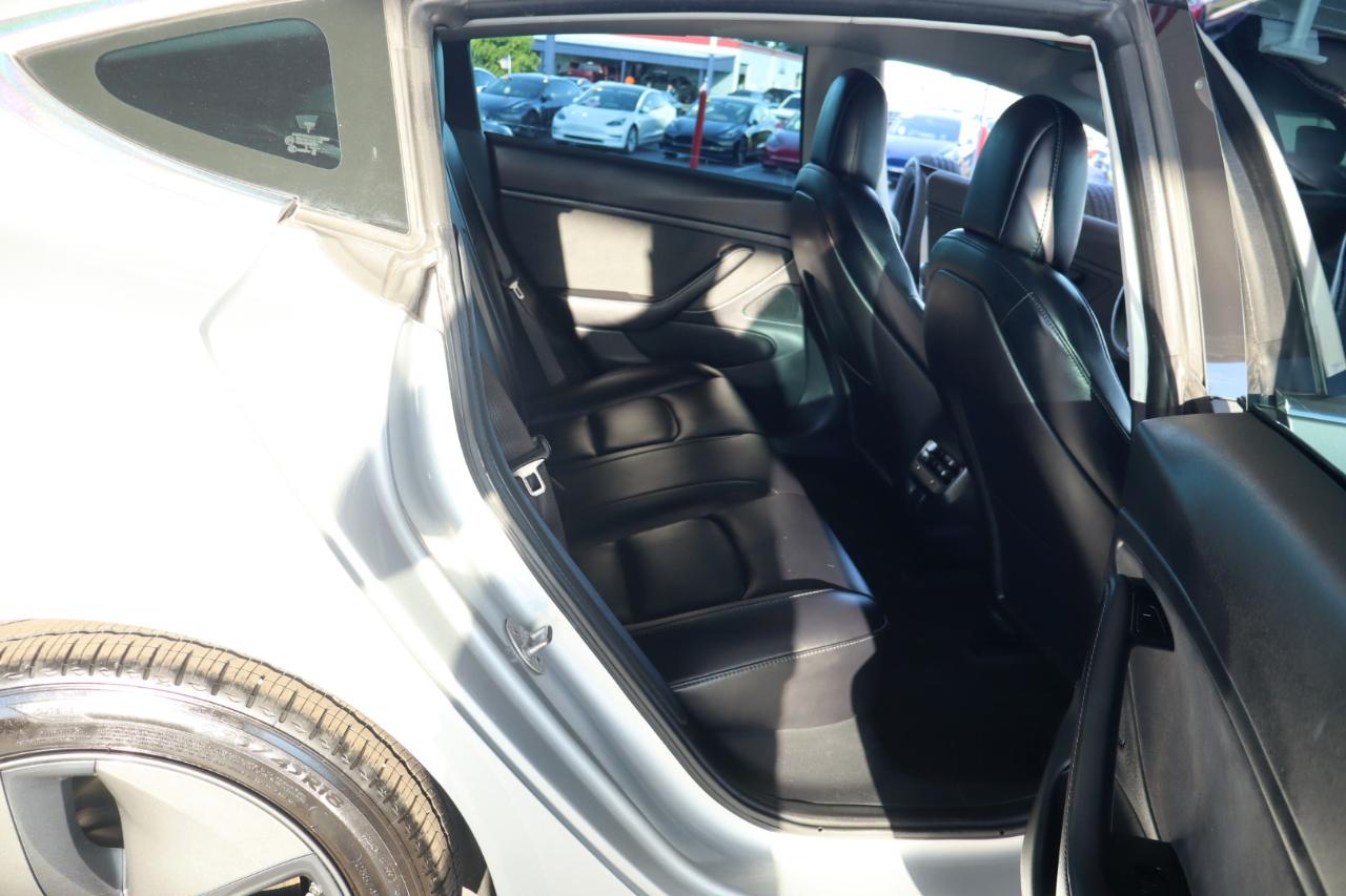 Tesla Model 3 Mid Range Battery RWD 2018