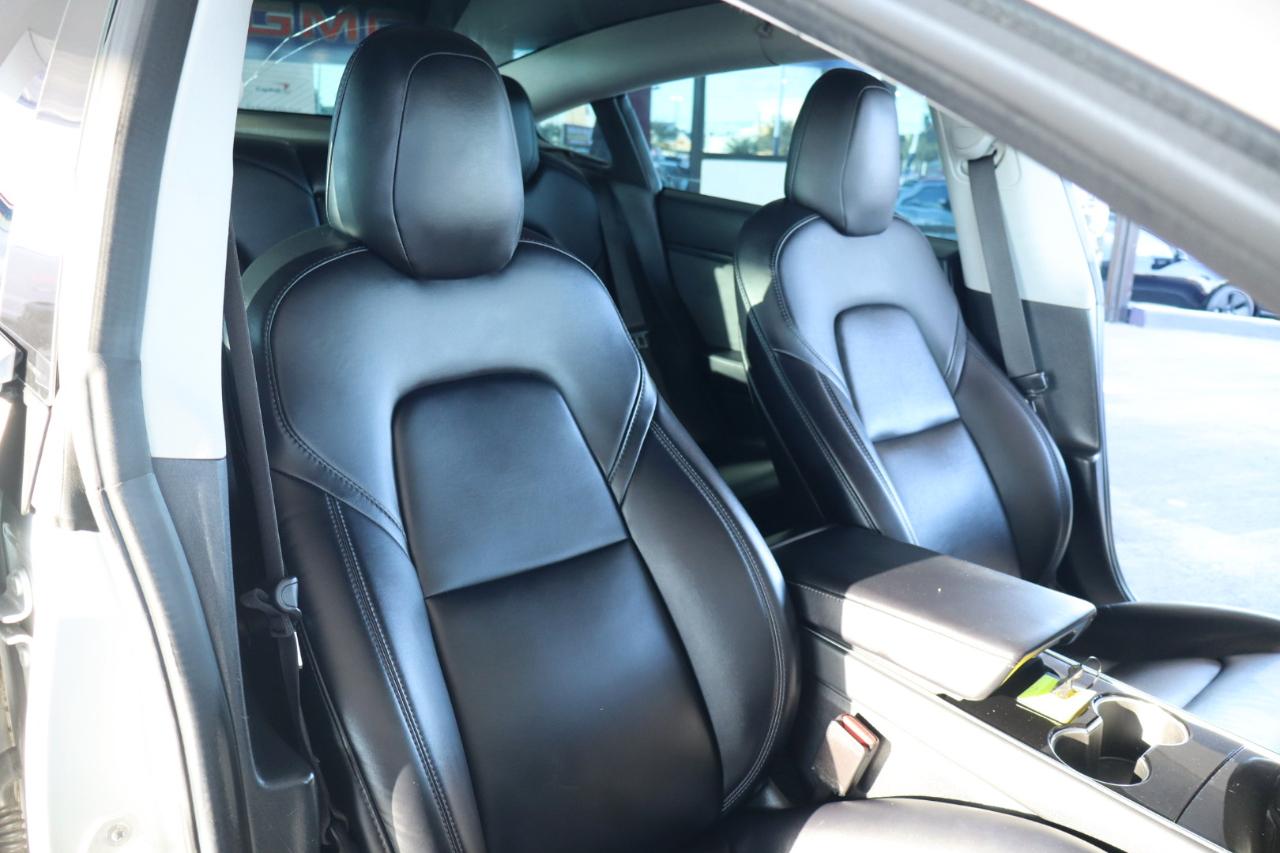 Tesla Model 3 Mid Range Battery RWD 2018