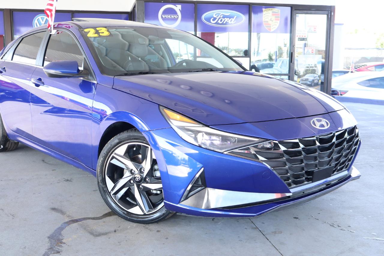 Hyundai Elantra Limited IVT 2023