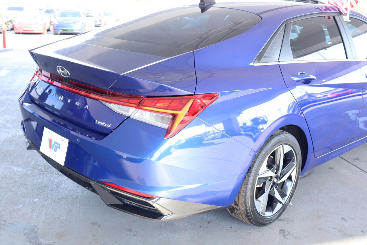 Hyundai Elantra Limited IVT 2023