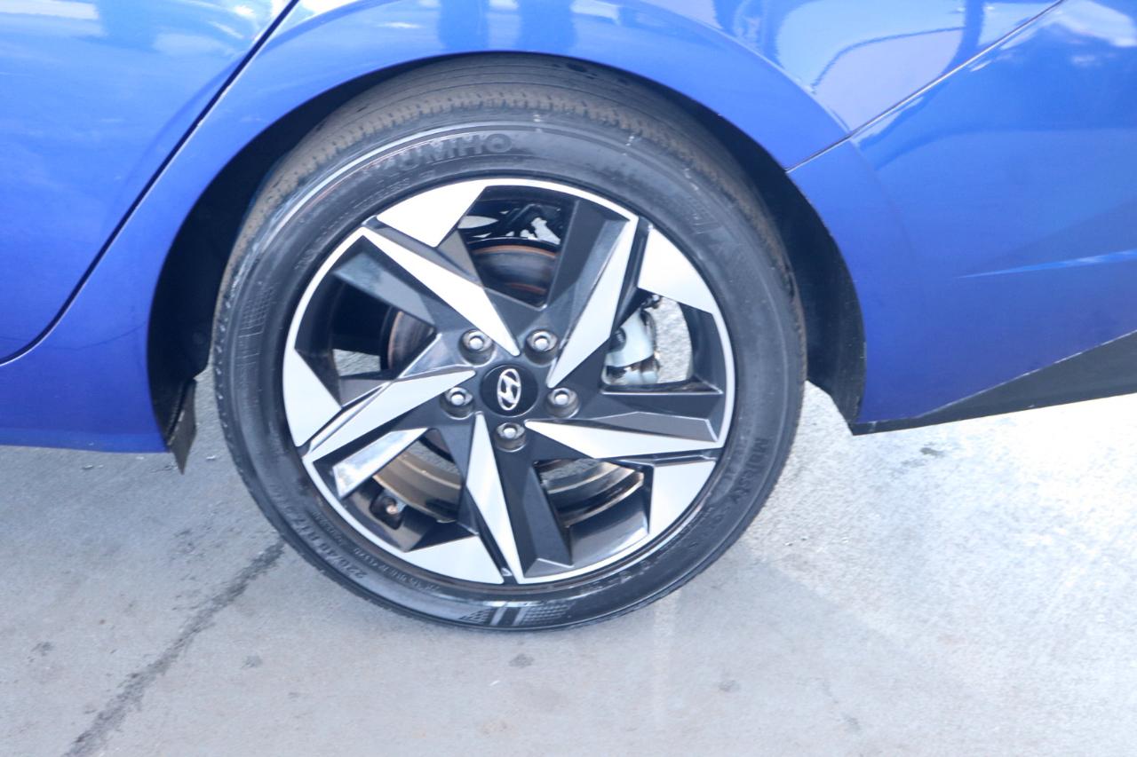Hyundai Elantra Limited IVT 2023