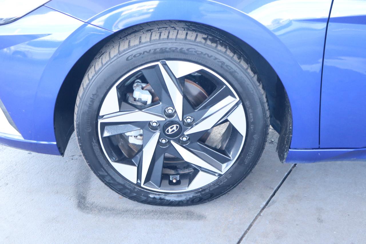 Hyundai Elantra Limited IVT 2023