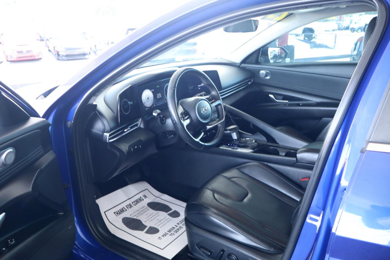 Hyundai Elantra Limited IVT 2023
