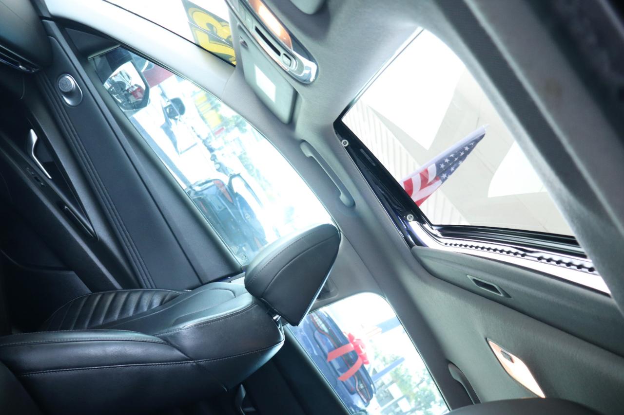 Hyundai Elantra Limited IVT 2023