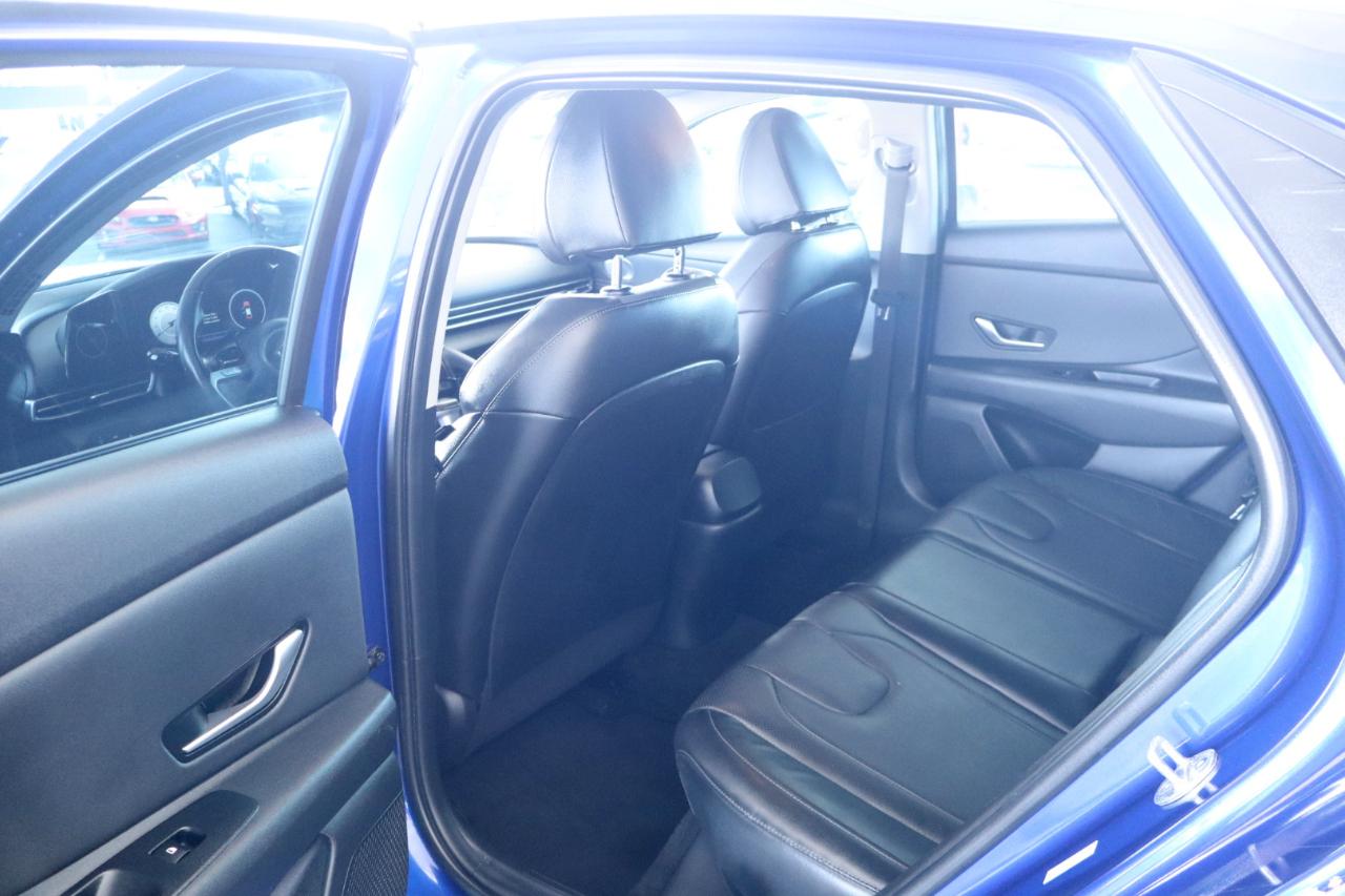 Hyundai Elantra Limited IVT 2023