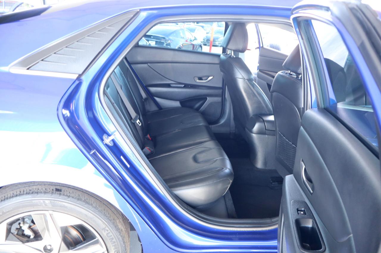 Hyundai Elantra Limited IVT 2023