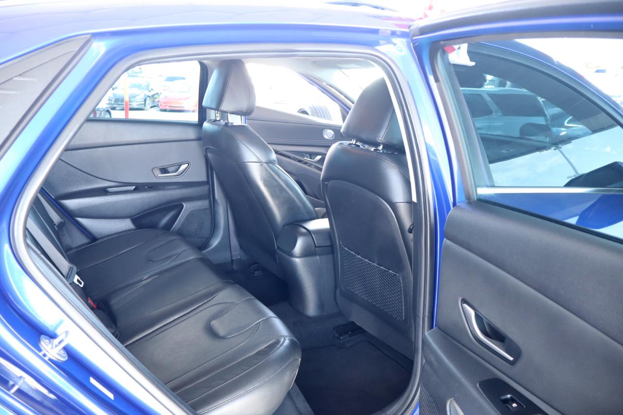 Hyundai Elantra Limited IVT 2023