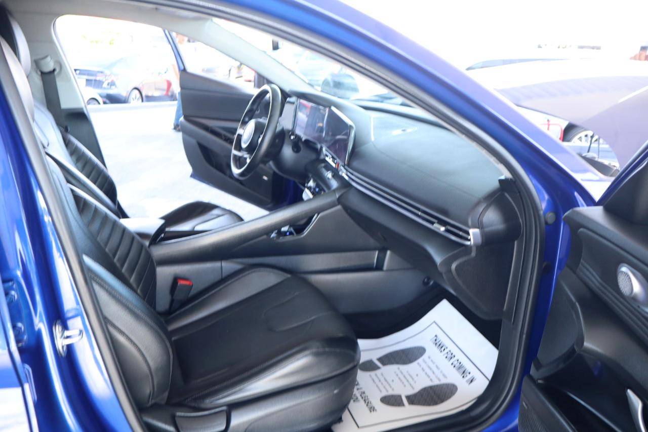 Hyundai Elantra Limited IVT 2023
