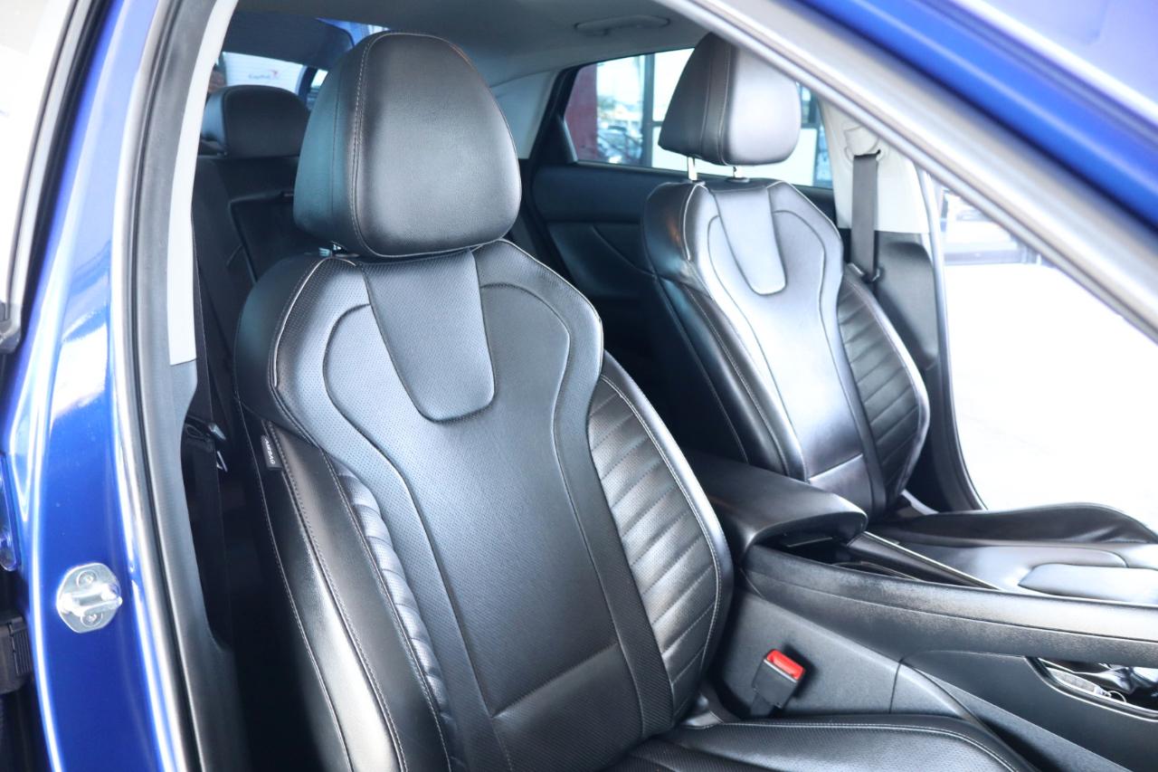 Hyundai Elantra Limited IVT 2023