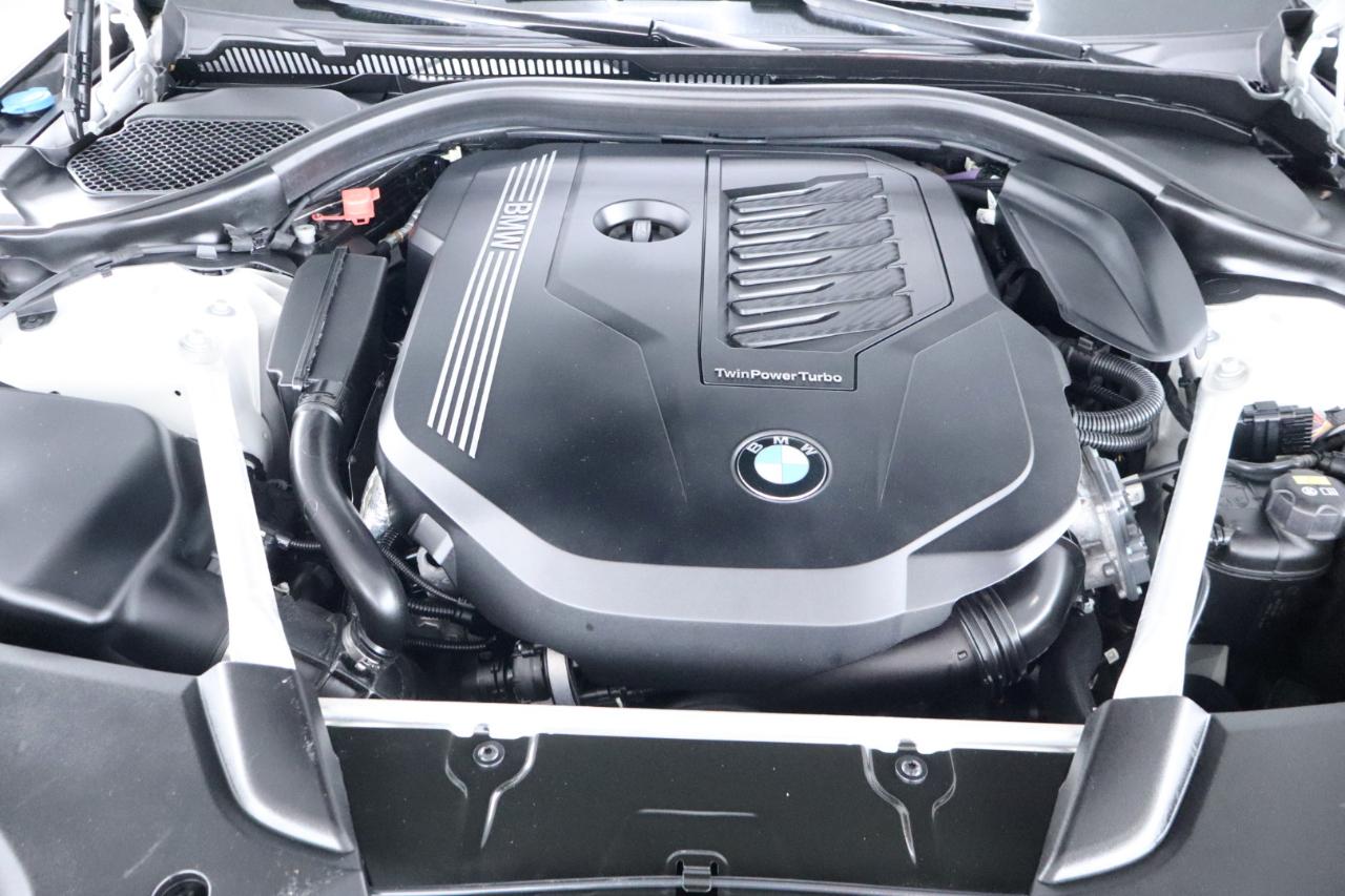 BMW 5 Series 540i xDrive Sedan 2022