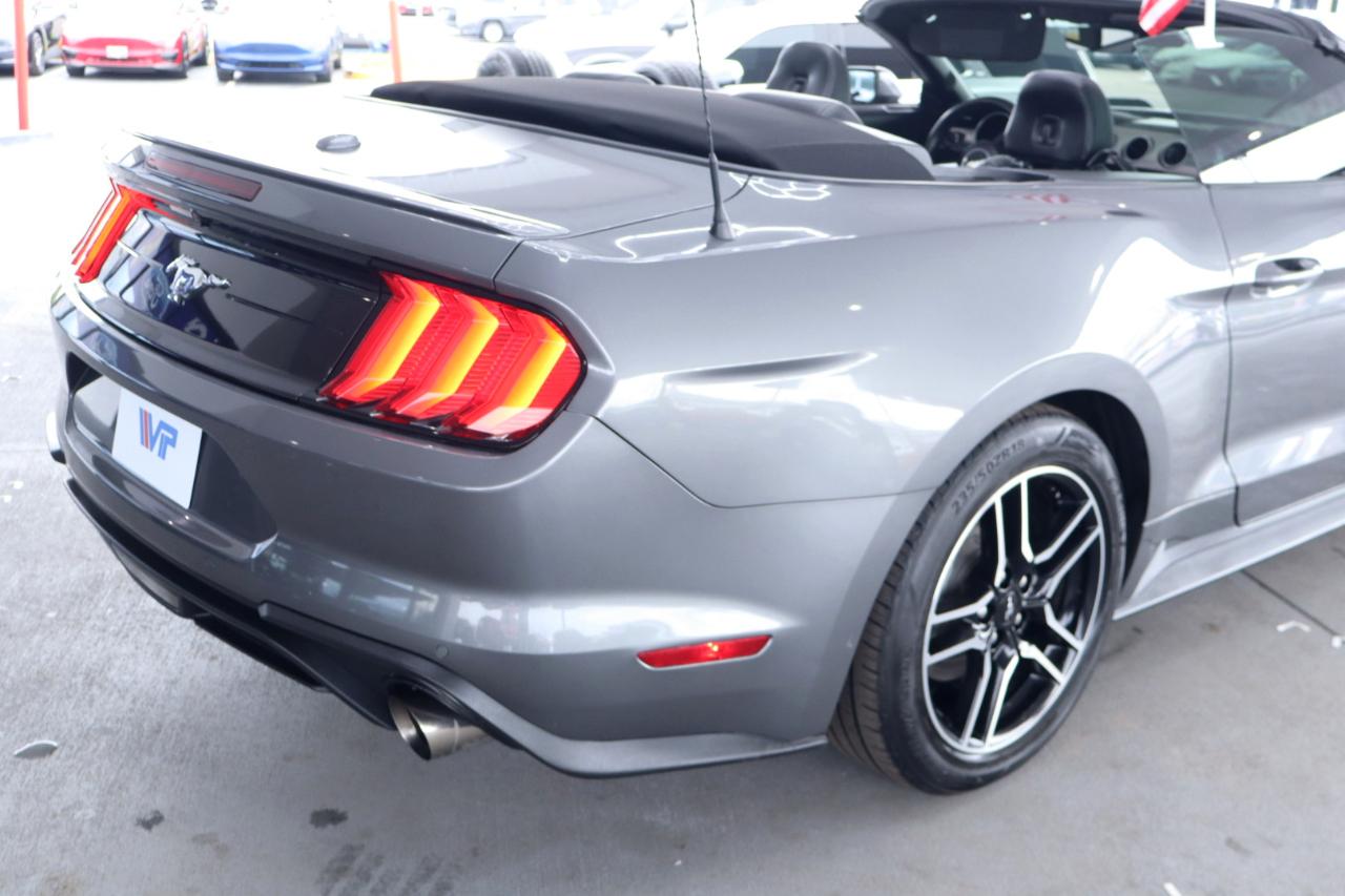 Ford Mustang EcoBoost Convertible 2023