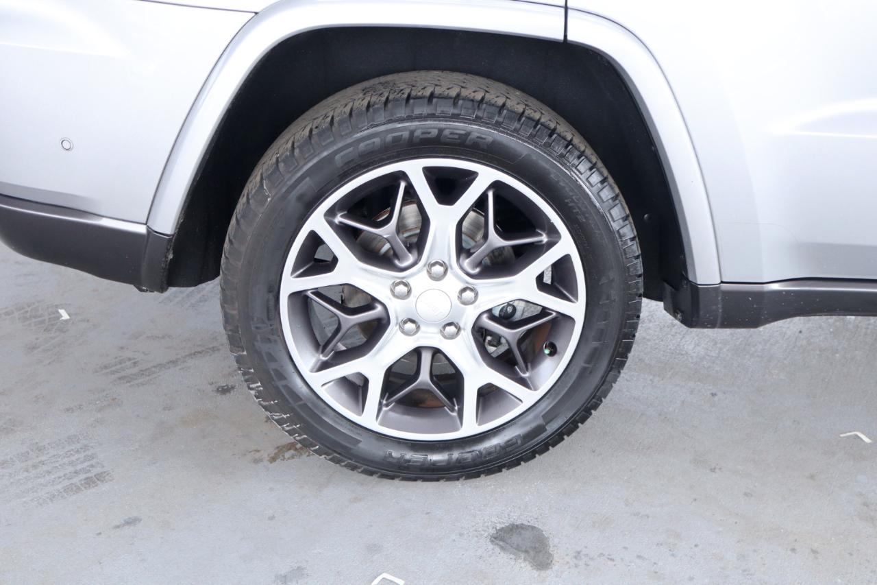 Jeep Grand Cherokee Sterling Edition 4x2 *Ltd Avail* 2018