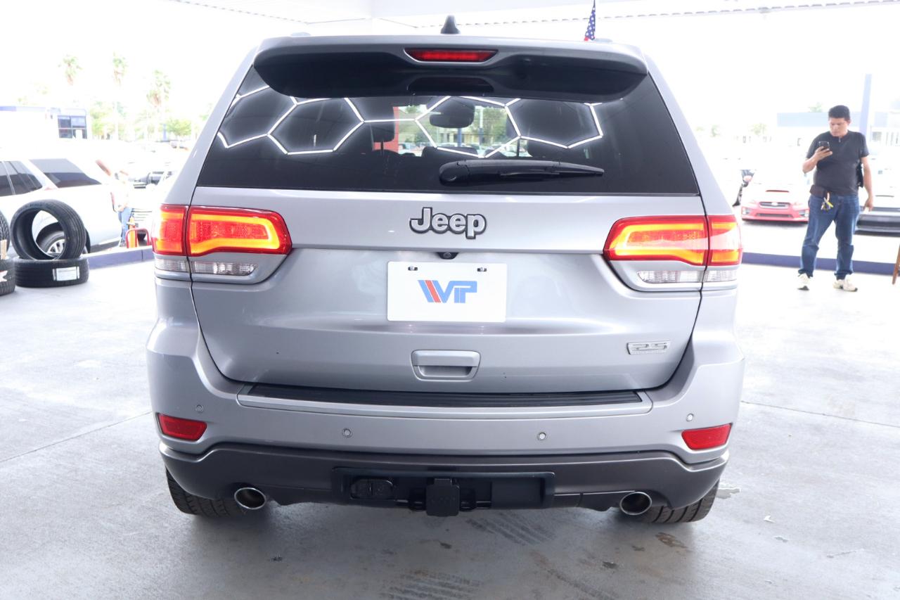 Jeep Grand Cherokee Sterling Edition 4x2 *Ltd Avail* 2018