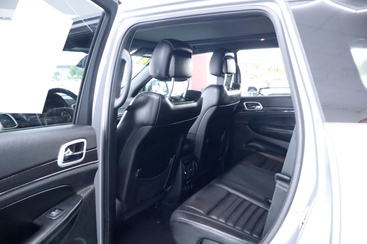 Jeep Grand Cherokee Sterling Edition 4x2 *Ltd Avail* 2018