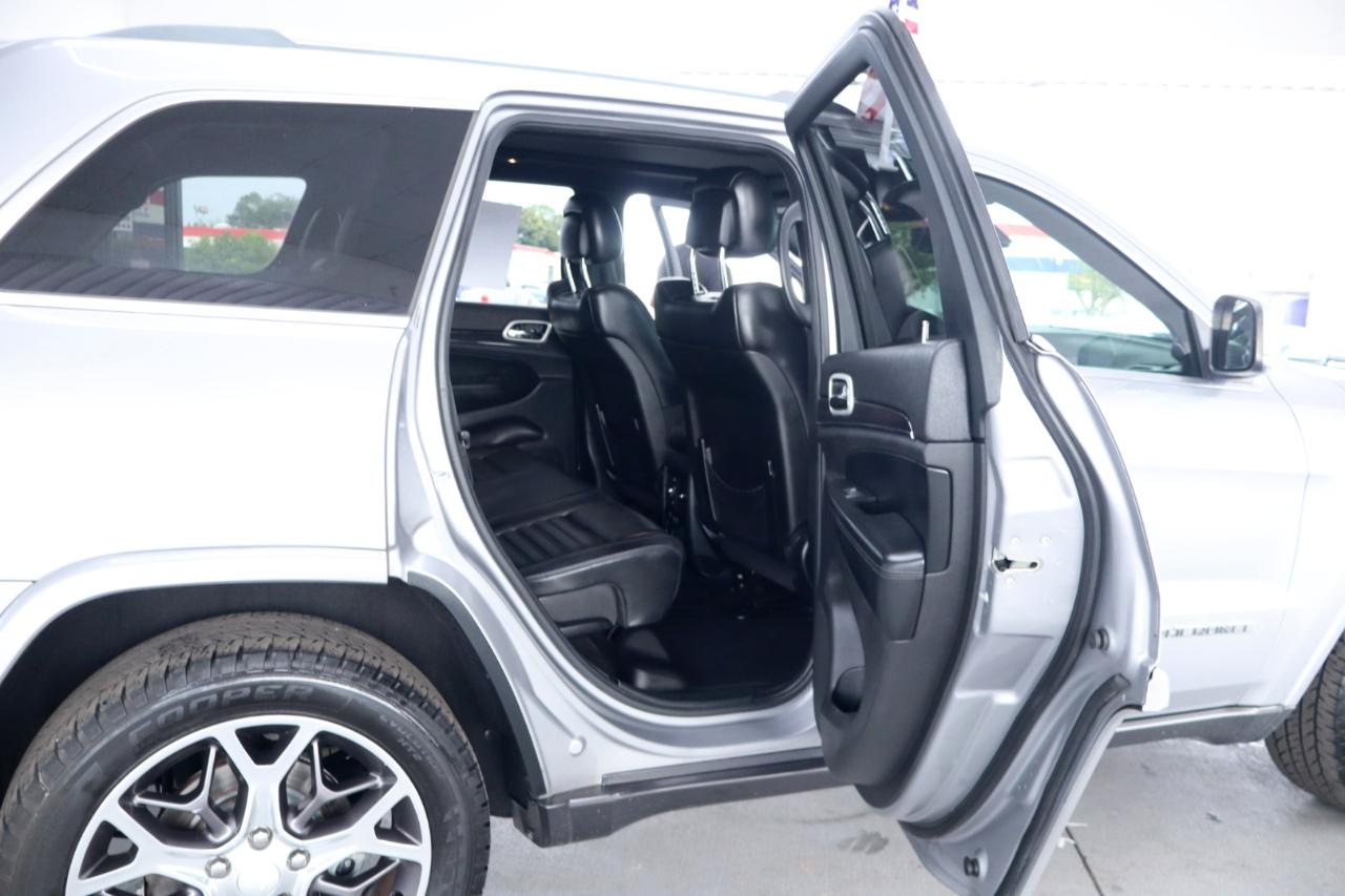 Jeep Grand Cherokee Sterling Edition 4x2 *Ltd Avail* 2018