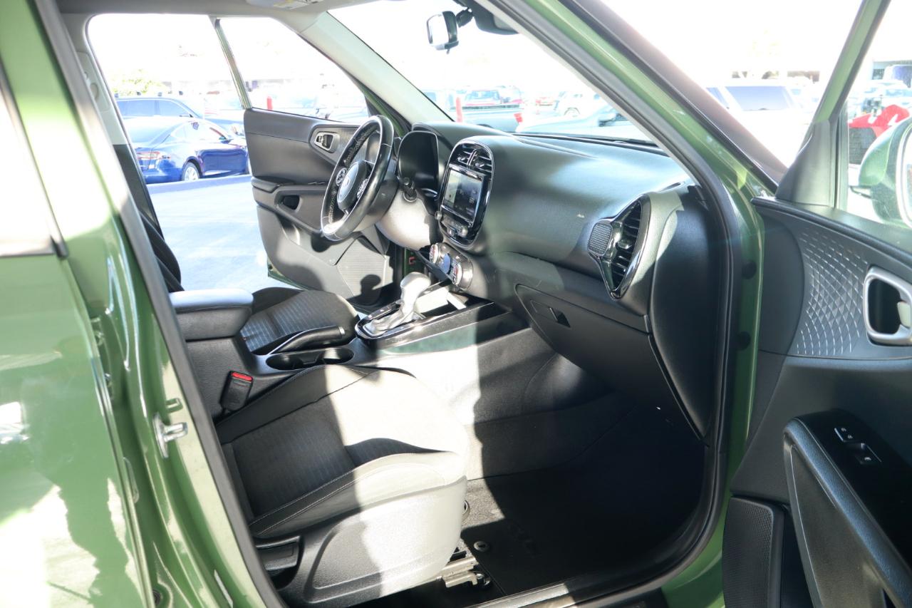 Kia Soul EX IVT 2021