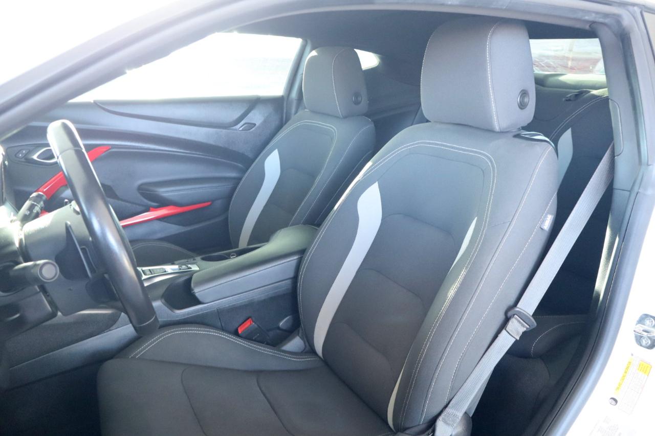 Chevrolet Camaro 2dr Cpe LT1 2022