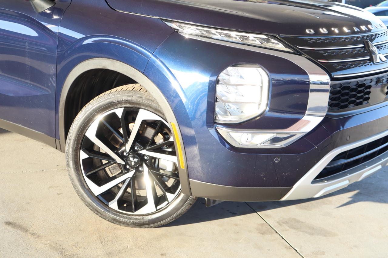 Mitsubishi Outlander SE Launch Edition FWD 2022