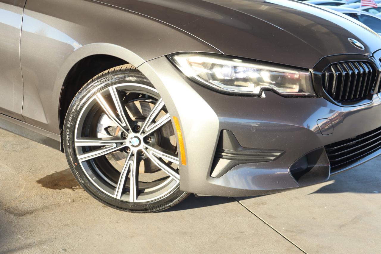 BMW 3 Series 330i Sedan North America 2020
