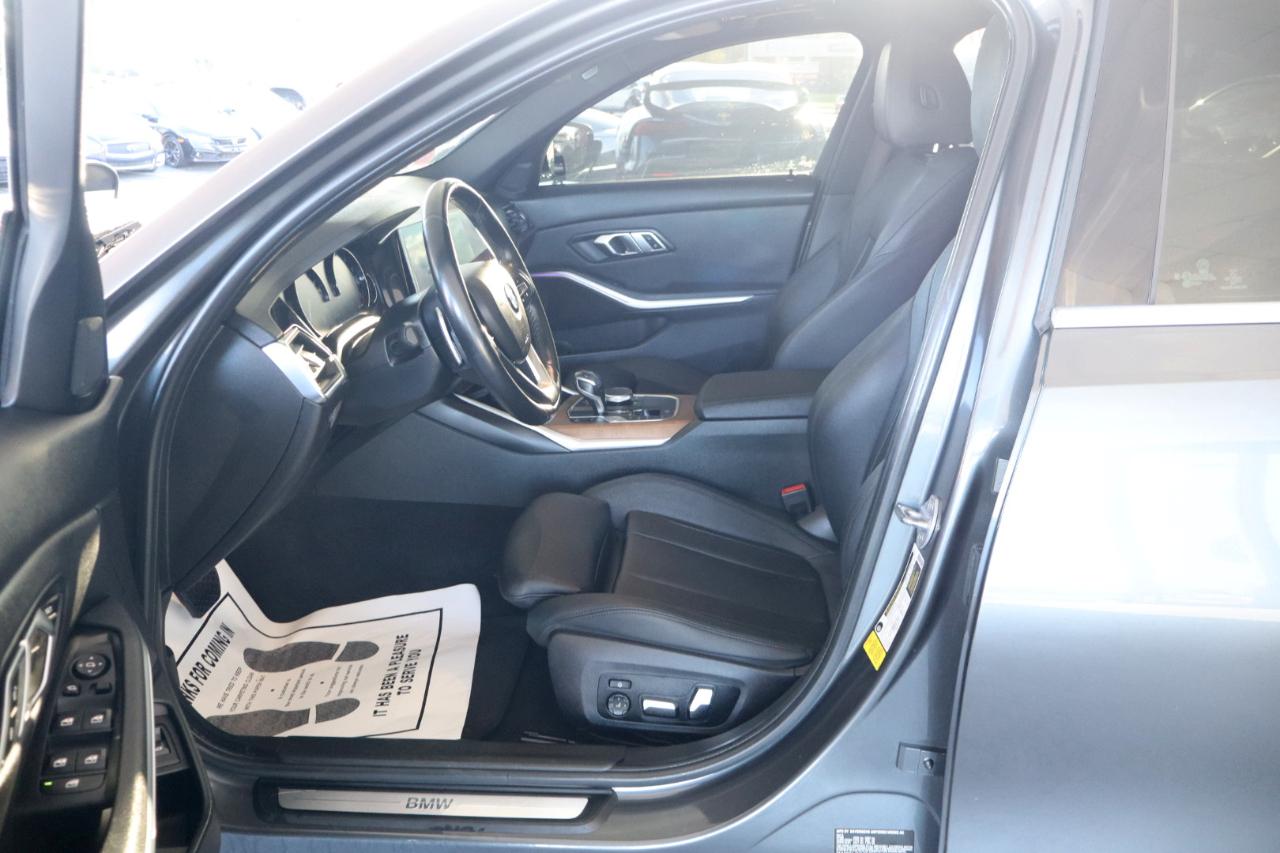 BMW 3 Series 330i Sedan North America 2020