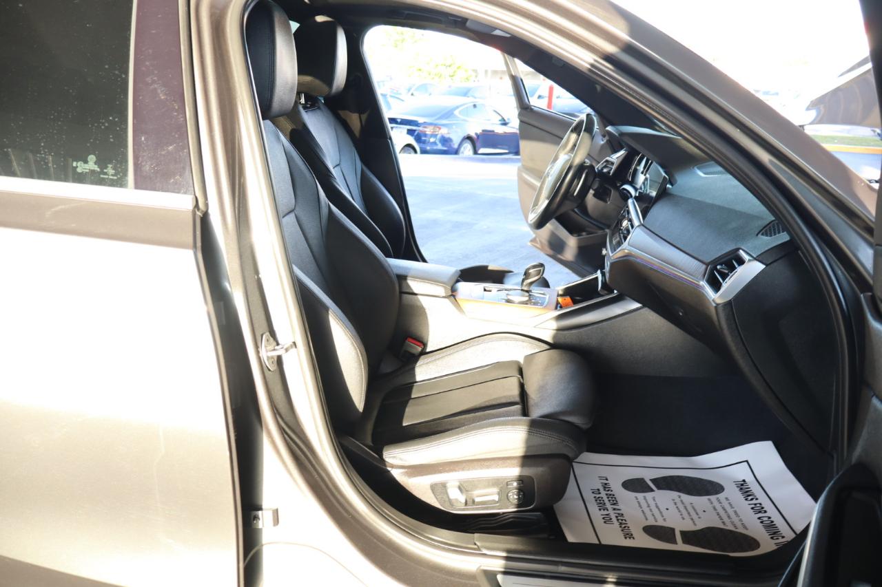 BMW 3 Series 330i Sedan North America 2020