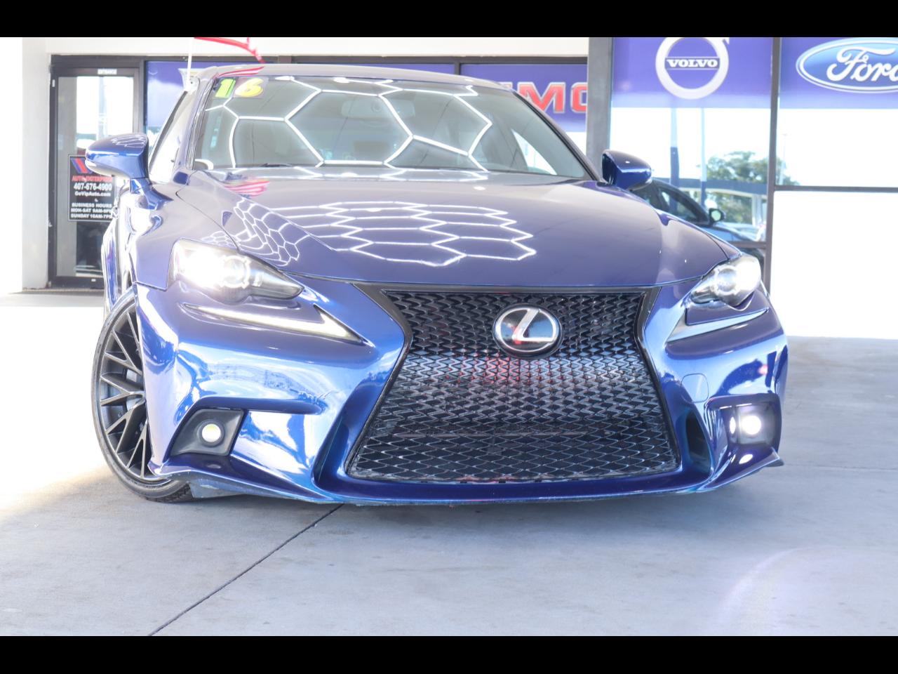 Lexus IS 300 4dr Sdn AWD 2016