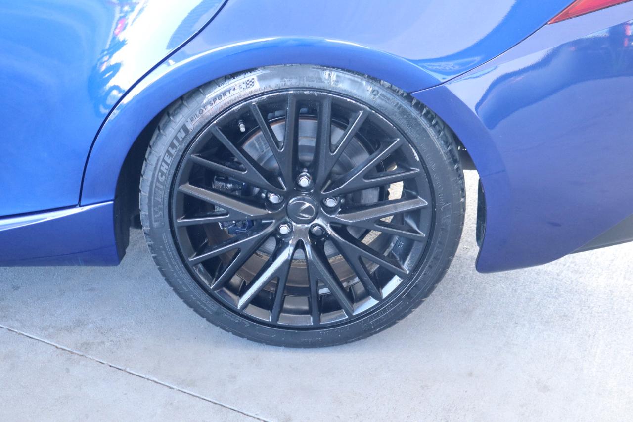 Lexus IS 300 4dr Sdn AWD 2016
