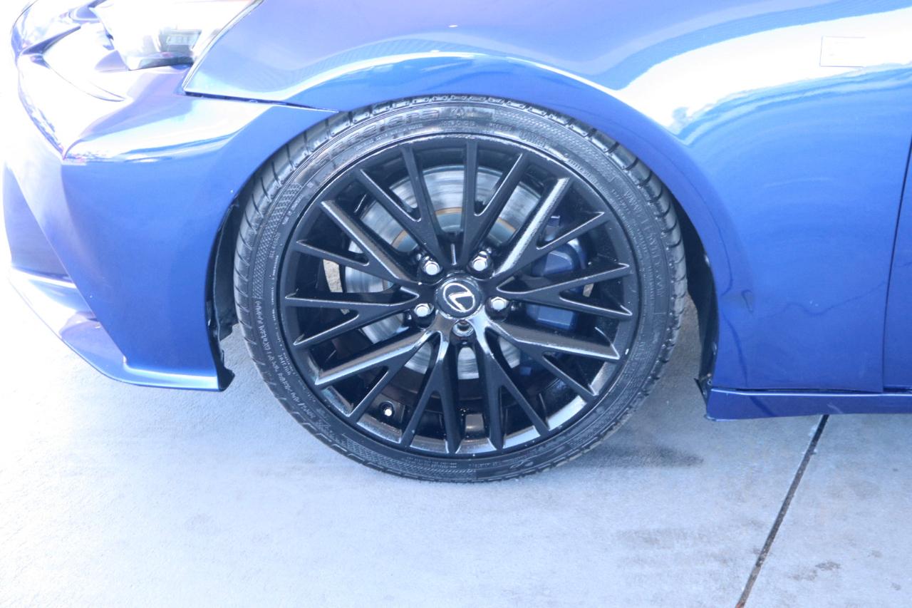 Lexus IS 300 4dr Sdn AWD 2016