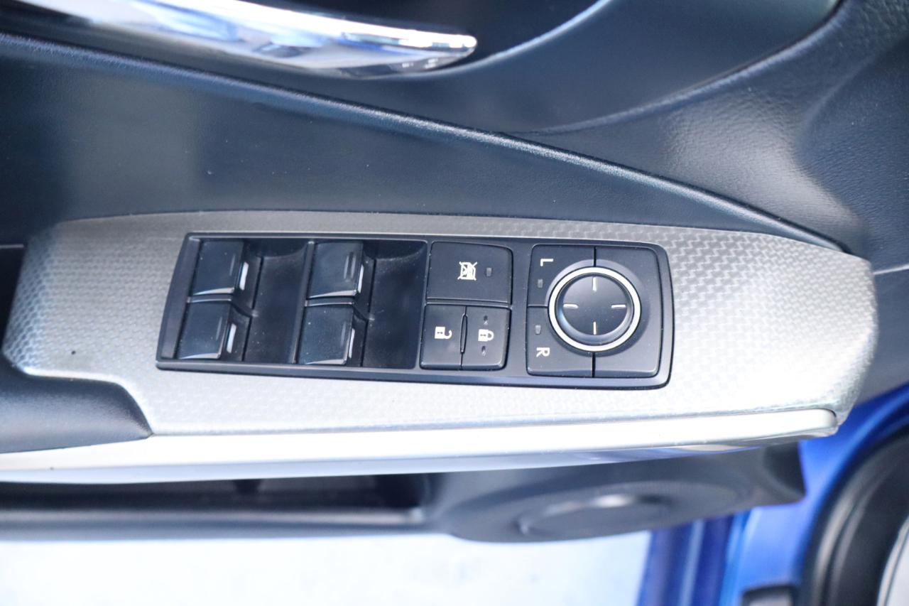 Lexus IS 300 4dr Sdn AWD 2016