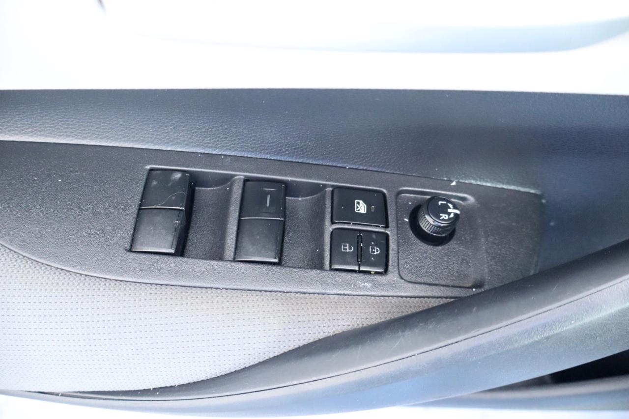 Toyota Corolla L CVT (Natl) 2021