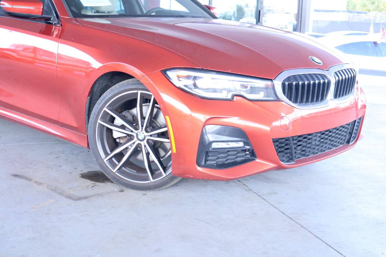 BMW 3 Series 330i Sedan 2019