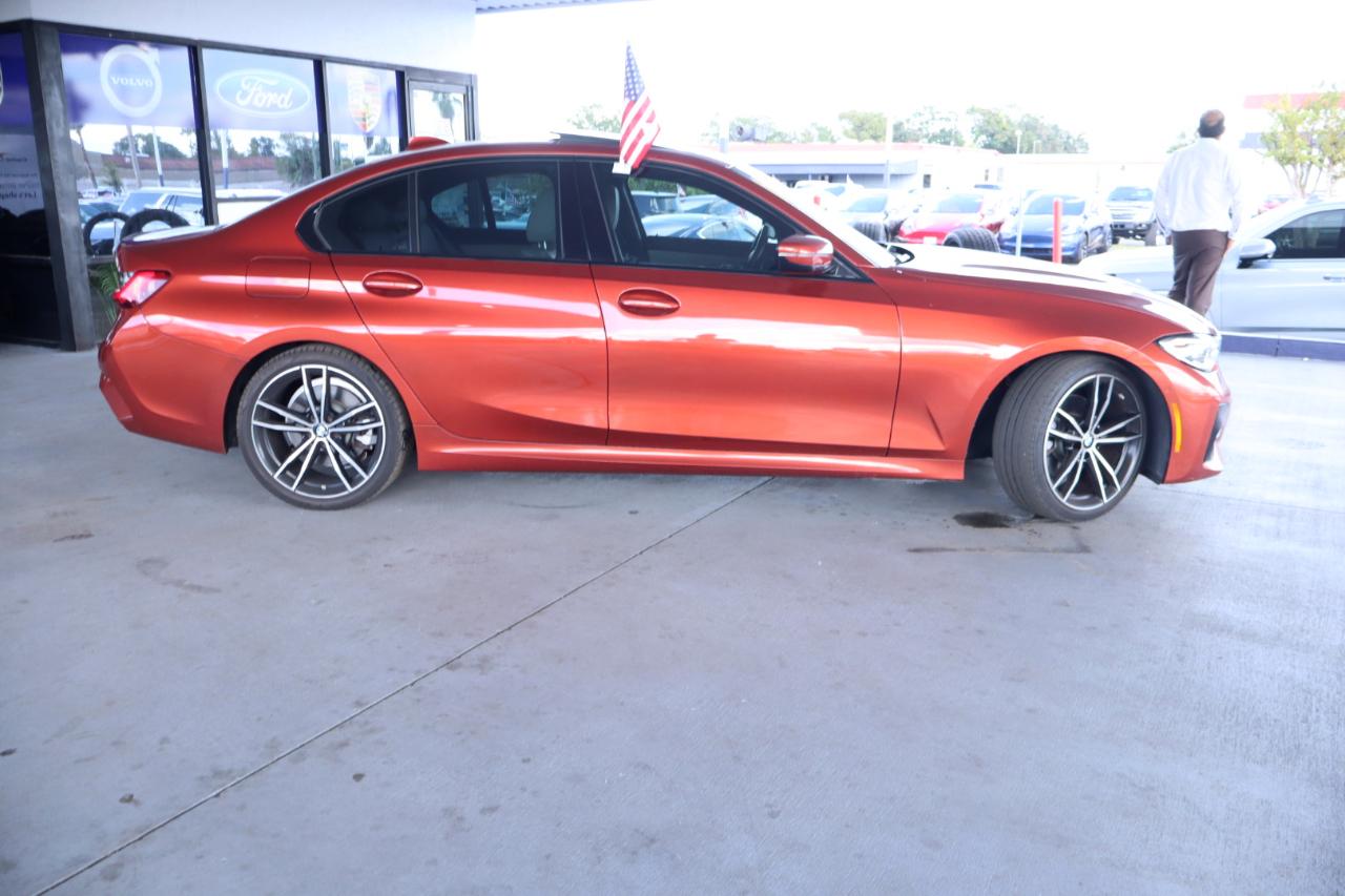 BMW 3 Series 330i Sedan 2019