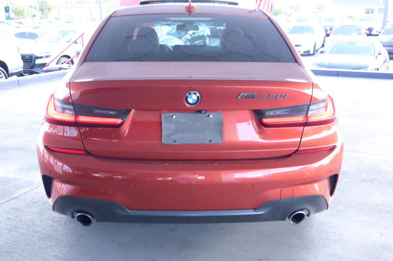 BMW 3 Series 330i Sedan 2019