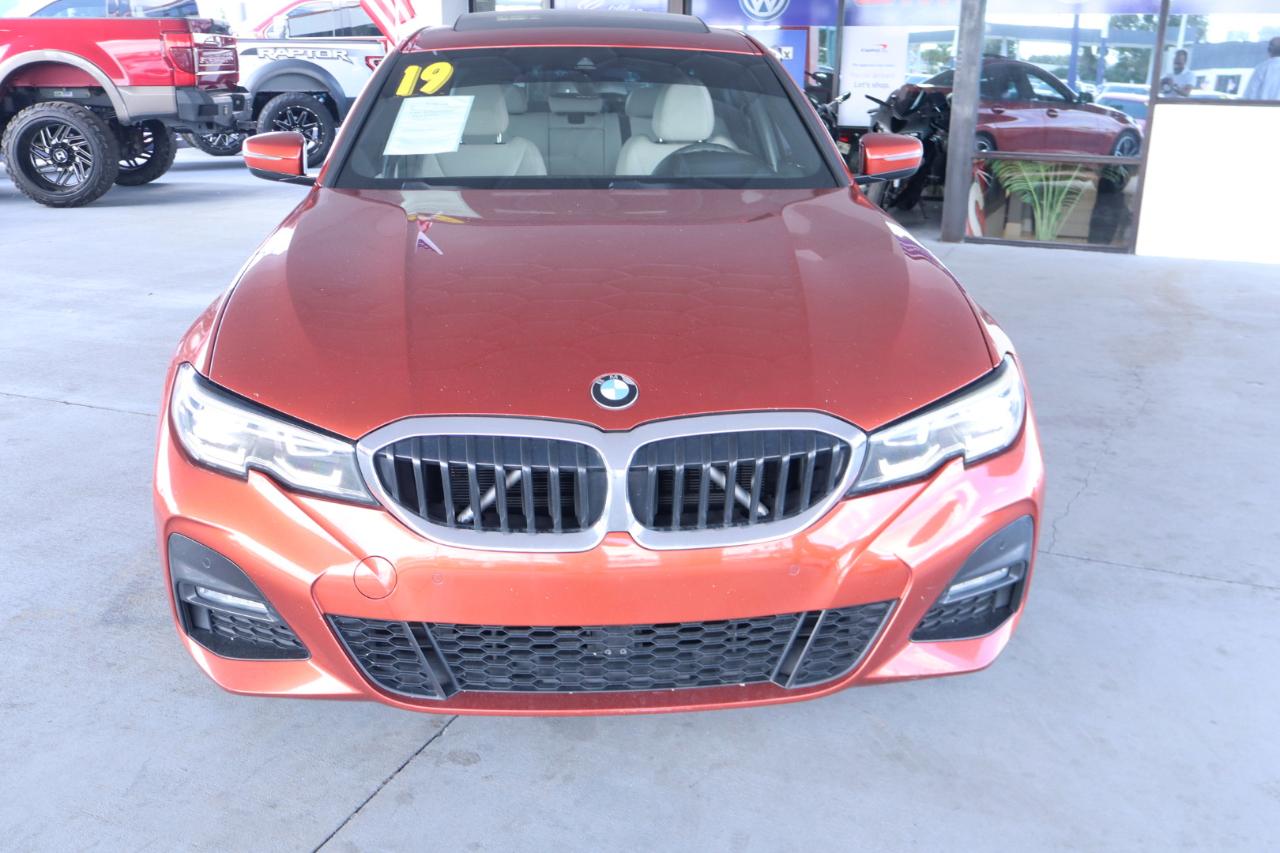 BMW 3 Series 330i Sedan 2019