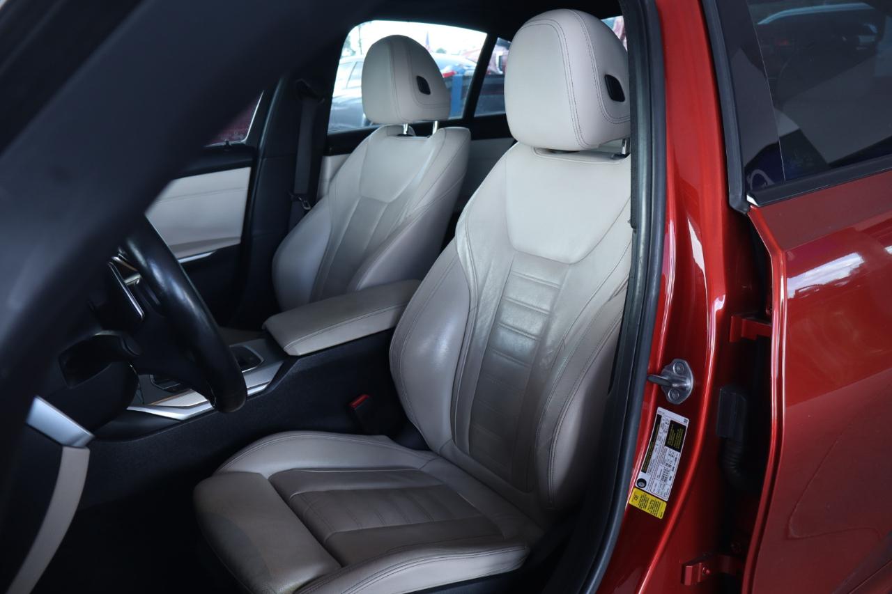 BMW 3 Series 330i Sedan 2019