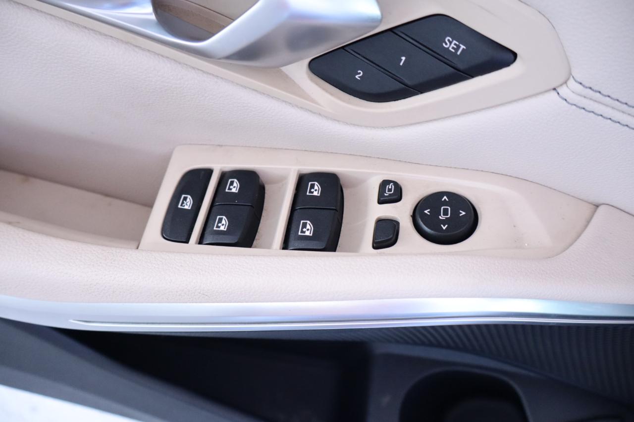 BMW 3 Series 330i Sedan 2019