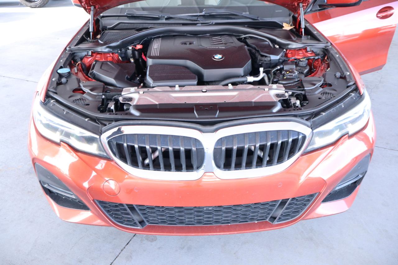 BMW 3 Series 330i Sedan 2019