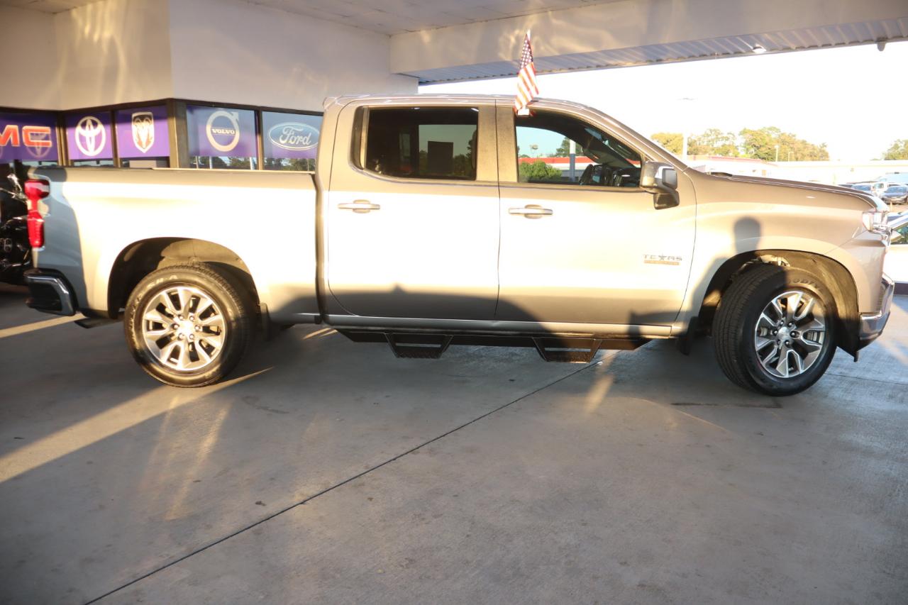 Chevrolet Silverado 1500 2WD Crew Cab 147" LT 2021