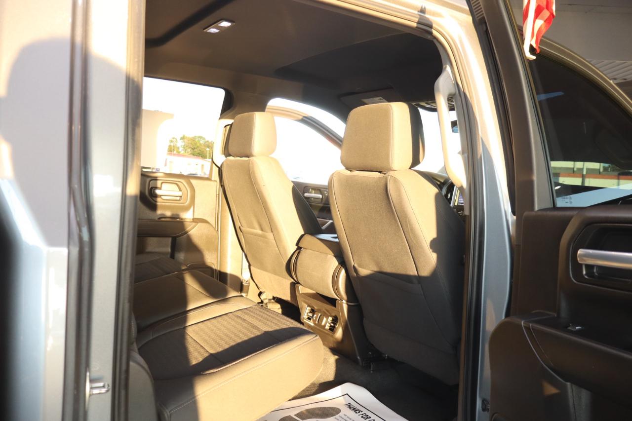 Chevrolet Silverado 1500 2WD Crew Cab 147" LT 2021