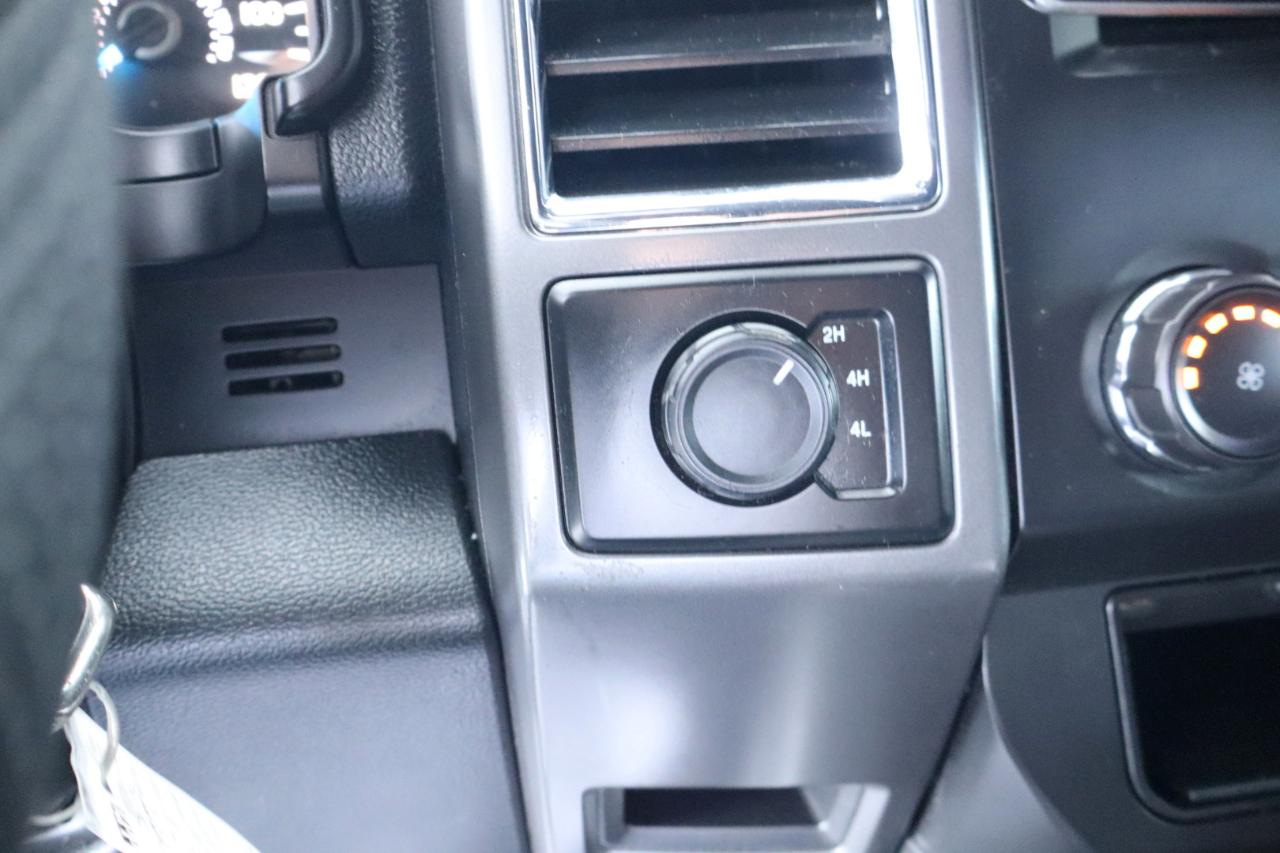 Ford F-150 4WD SuperCrew 139" XLT 2016