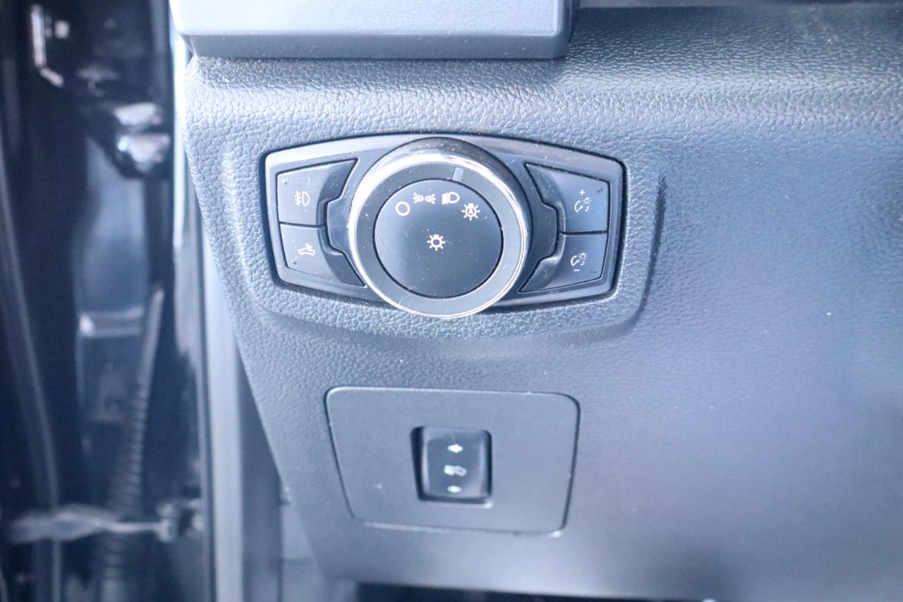Ford F-150 4WD SuperCrew 139" XLT 2016